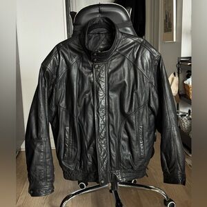 Vintage Moores Genuine Leather Jacket – Men’s Large – Black Classic Bomber